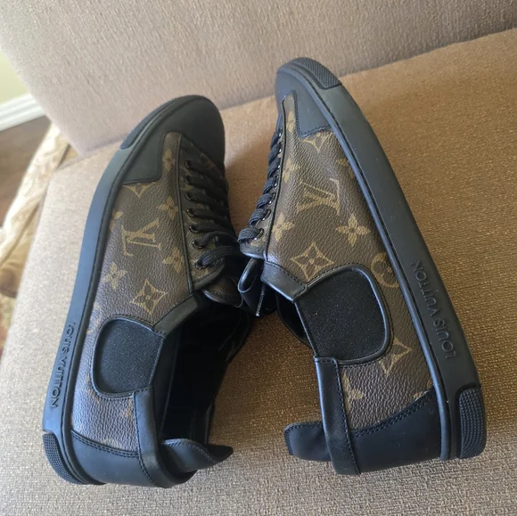 Louis Vuitton Men's Black and Brown Monogram Sneakers Size 7.5/US 8.5